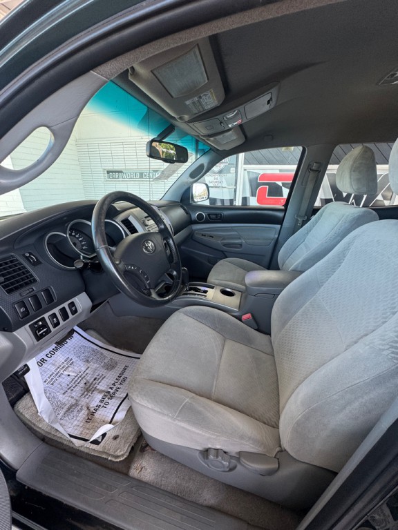 2010 Toyota Tacoma Image 5