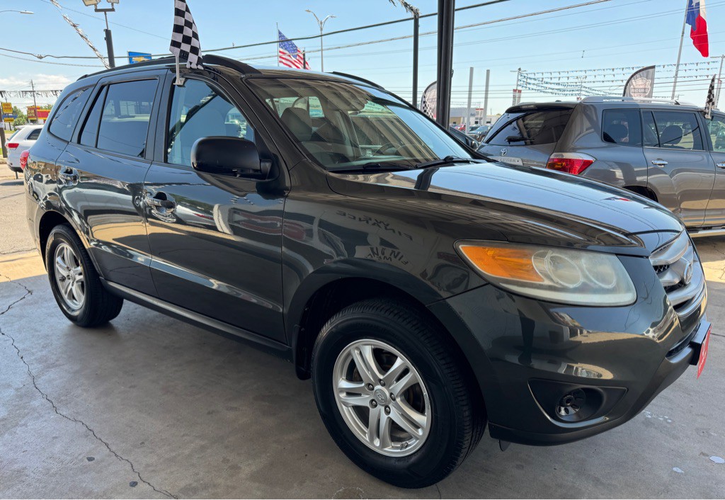 2012 Hyundai Santa Fe Image 3
