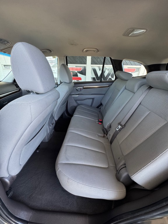 2012 Hyundai Santa Fe Image 6