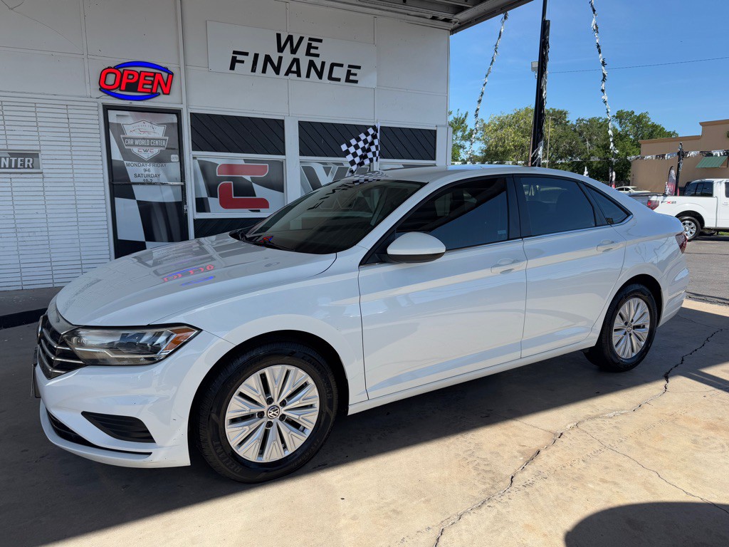 2019 Volkswagen Jetta Image 2