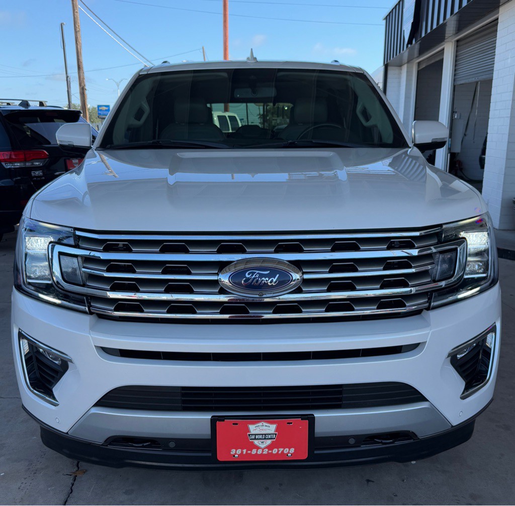 2018 Ford Expedition Image 1