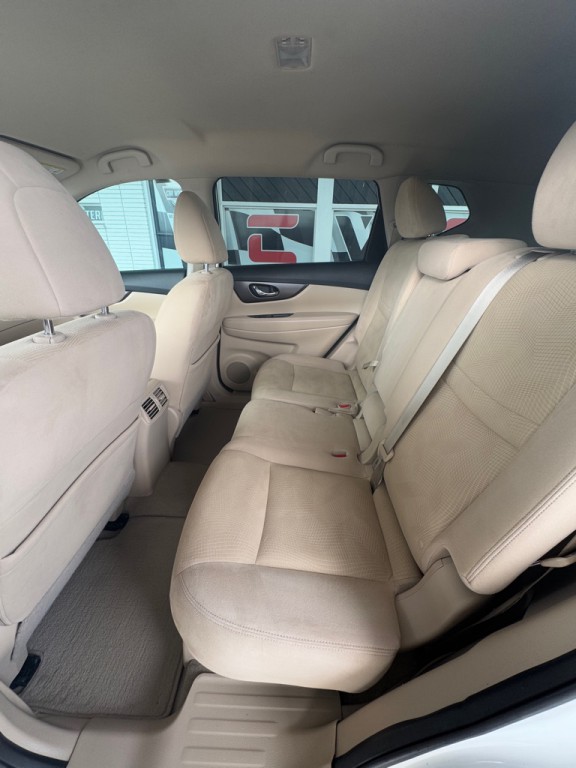 2014 Nissan Rogue Image 5