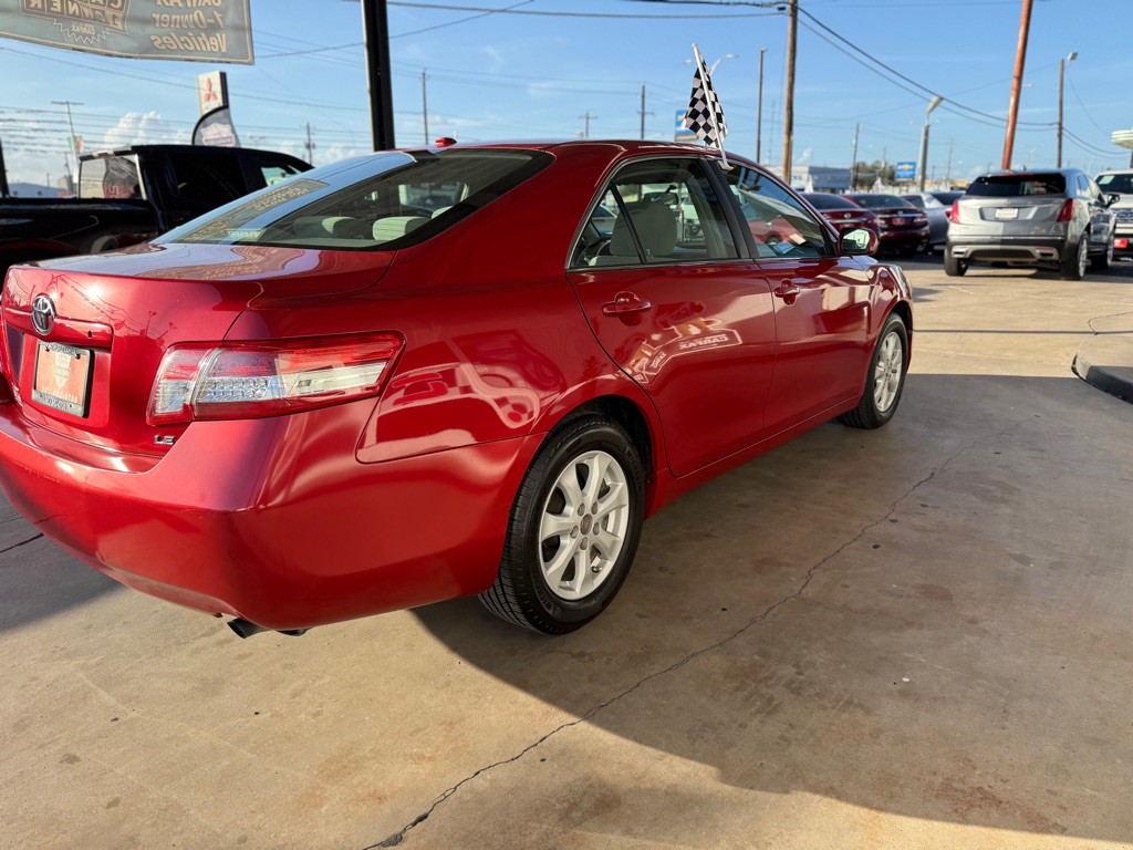 2010 Toyota Camry Image 6