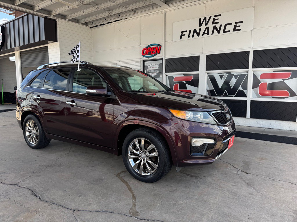 2011 Kia Sorento Image 2