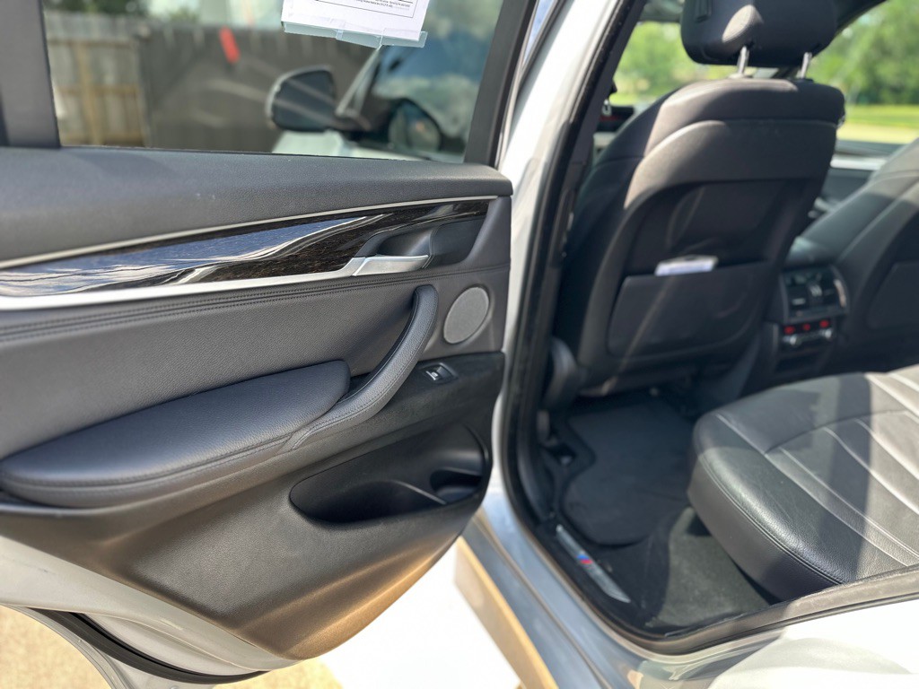 2017 BMW X5 Image 8