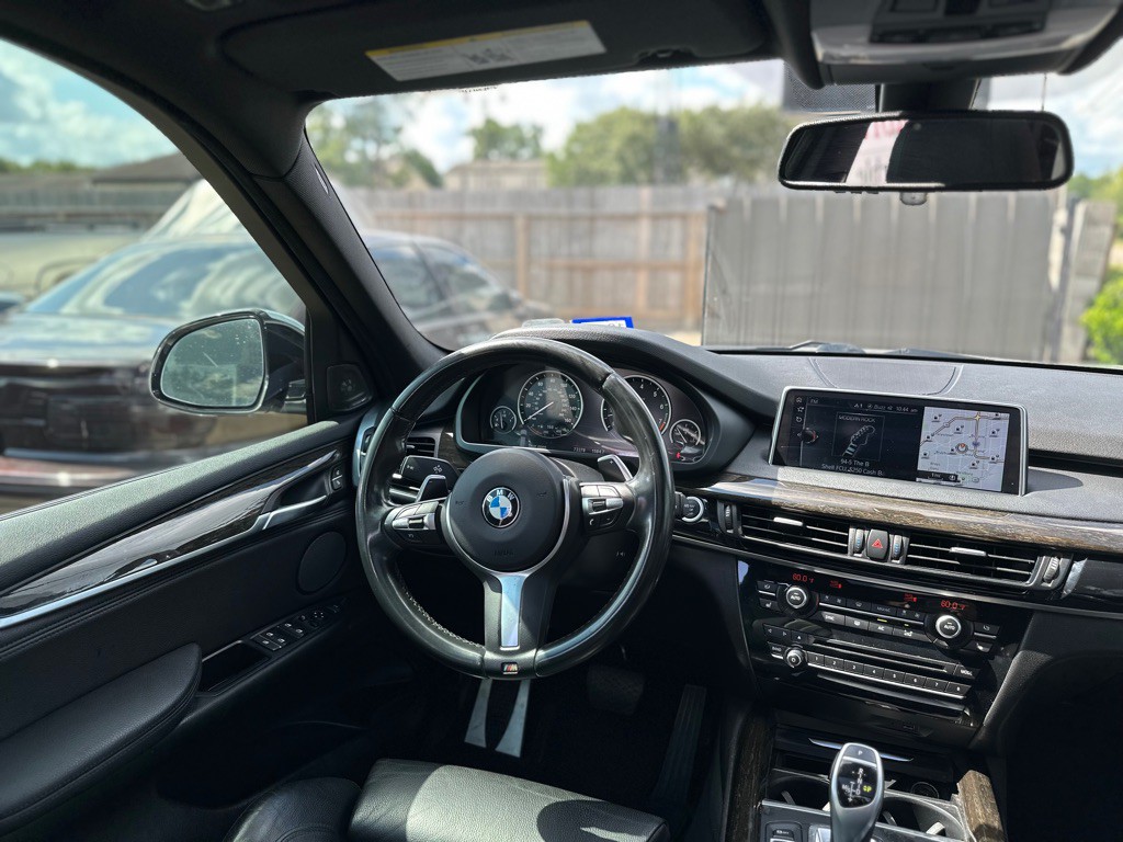 2017 BMW X5 Image 17