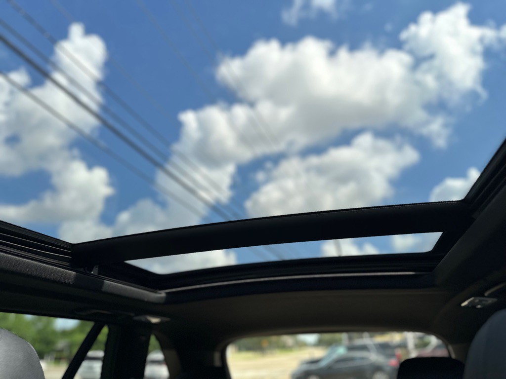 2017 BMW X5 Image 14