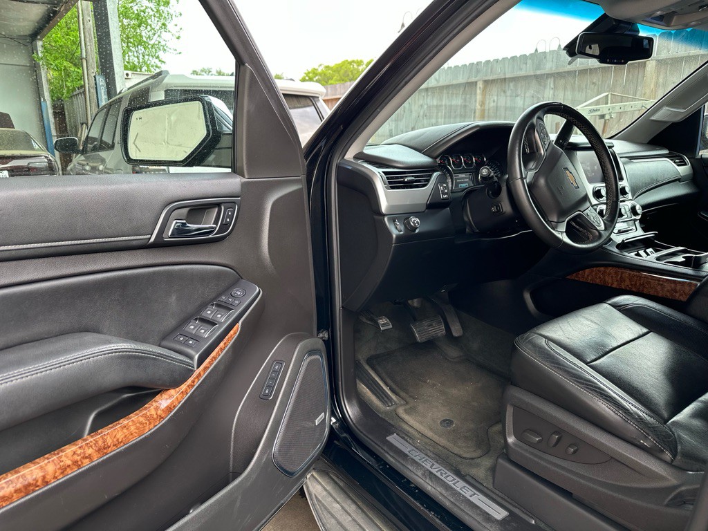 2015 Chevrolet Tahoe Image 6