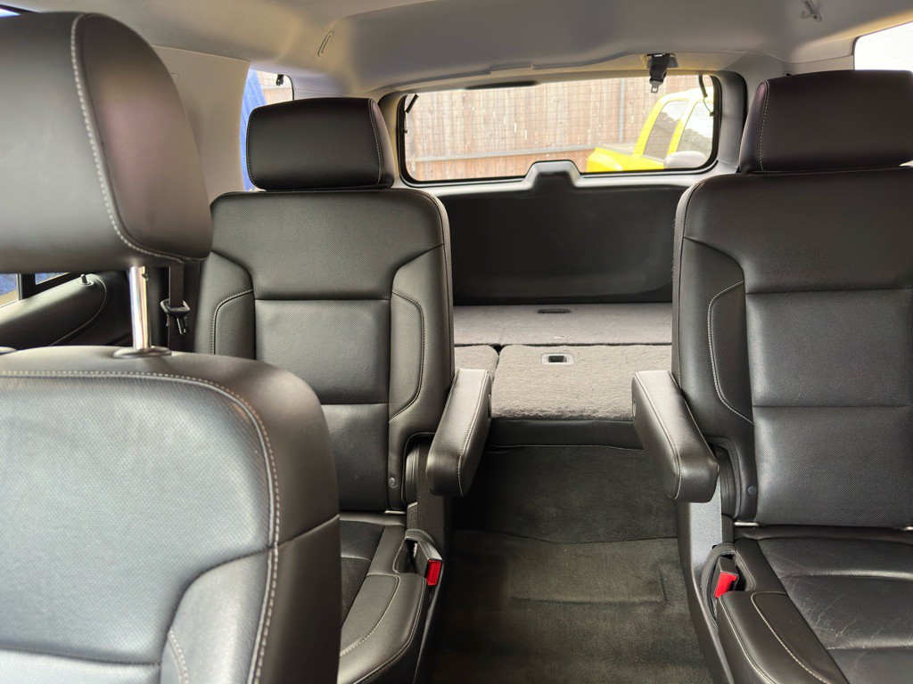 2015 Chevrolet Tahoe Image 11