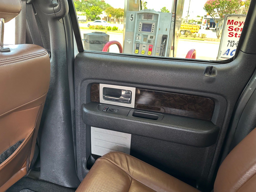 2013 Ford F-150 Image 12