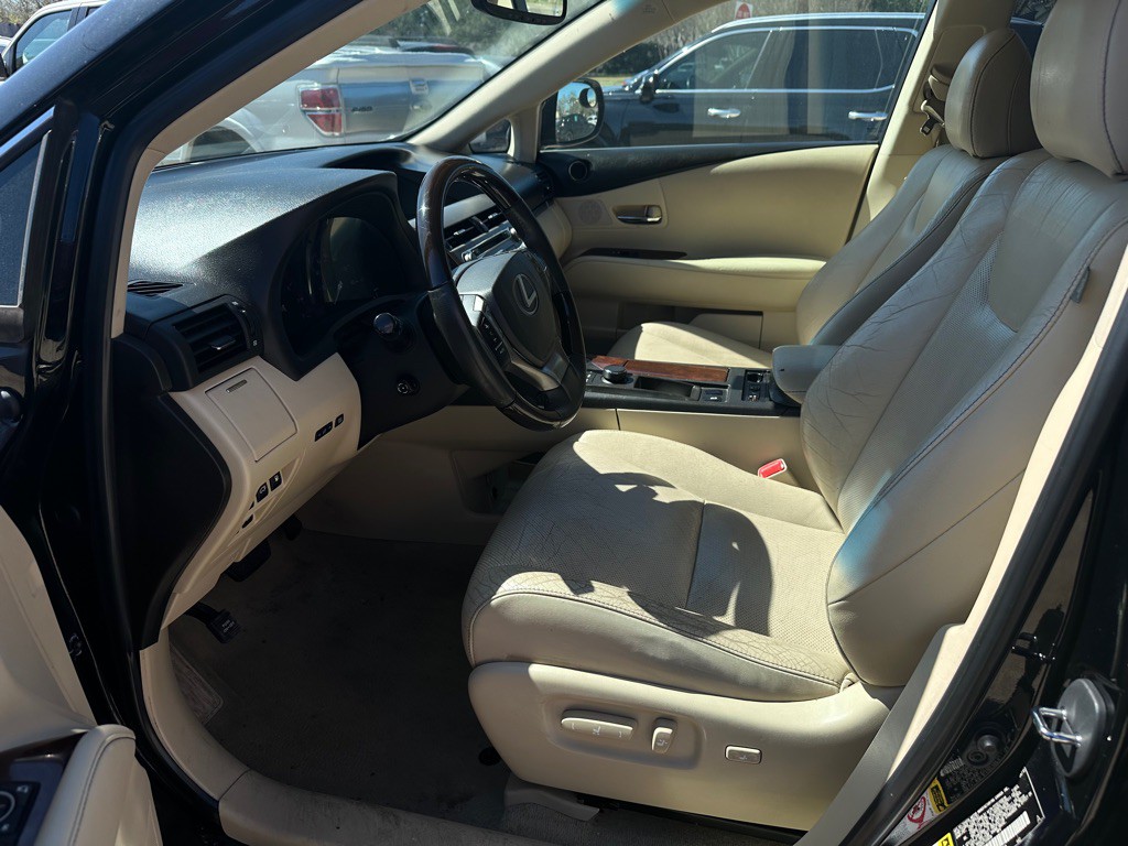 2013 Lexus RX Image 13