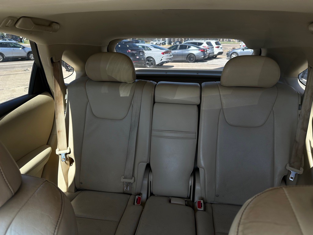 2013 Lexus RX Image 16