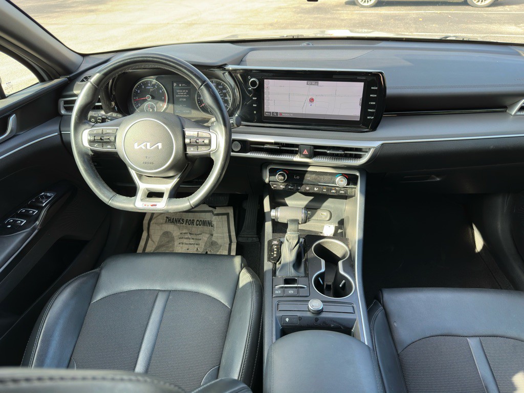 2022 Kia K5 Image 11