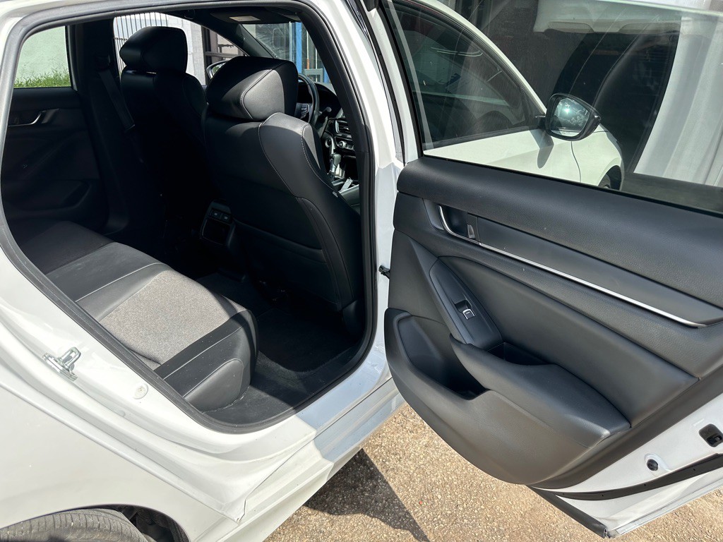 2022 Honda Accord Image 10