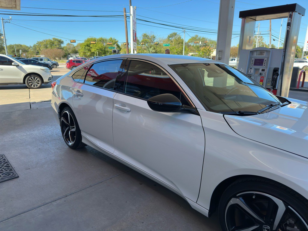 2022 Honda Accord Image 13
