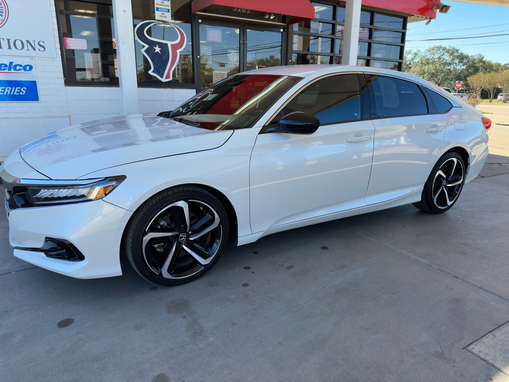 2022 Honda Accord Image 17