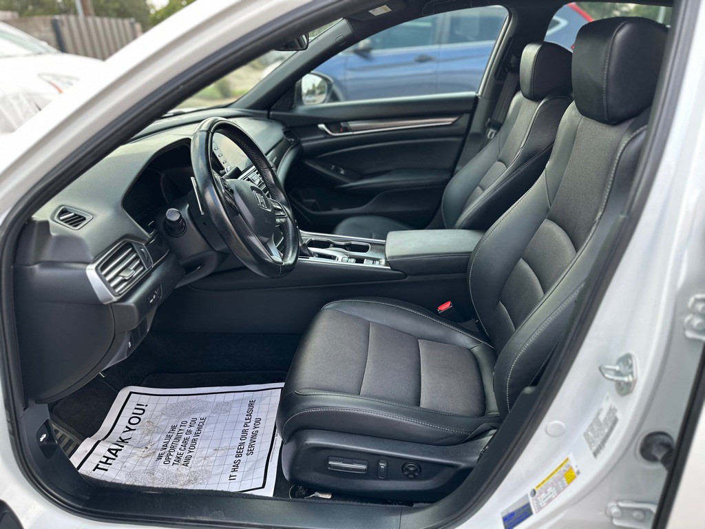 2022 Honda Accord Image 28