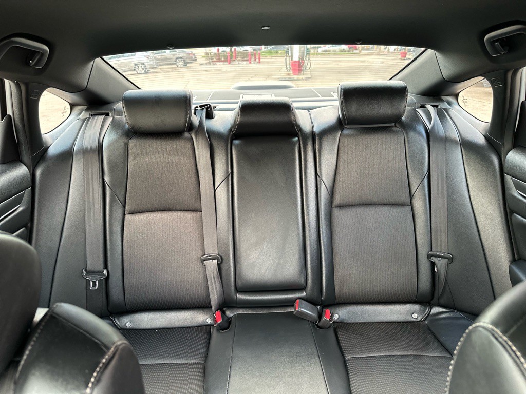 2022 Honda Accord Image 34