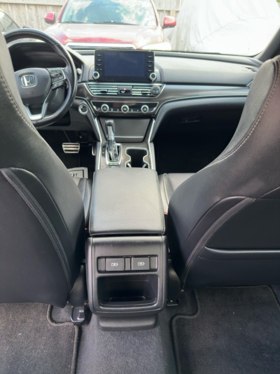 2022 Honda Accord Image 35