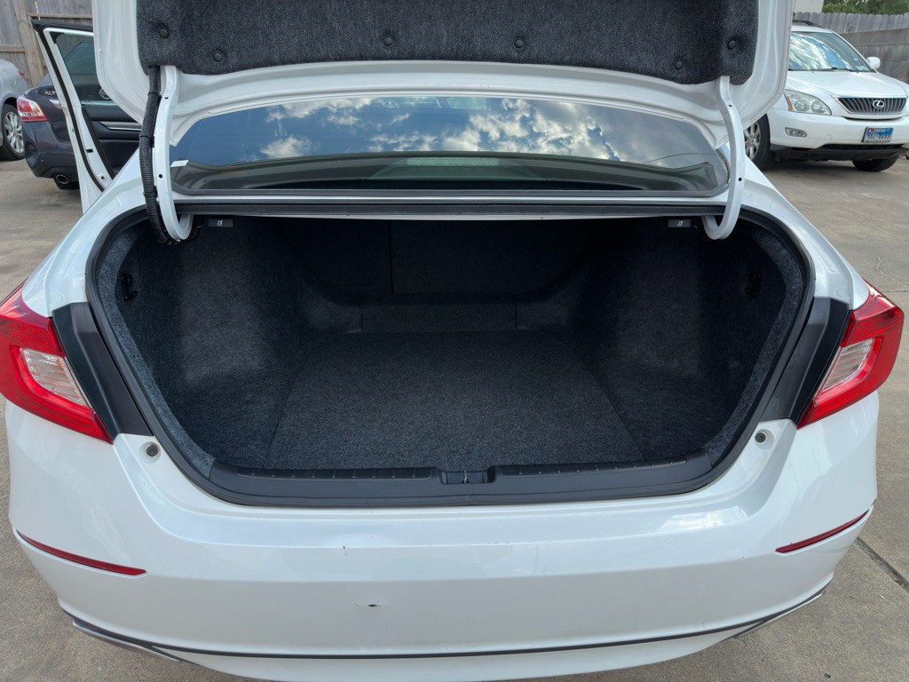 2022 Honda Accord Image 38
