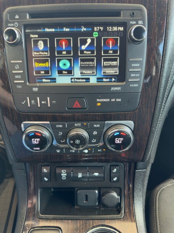 2016 Chevrolet Traverse Image 8