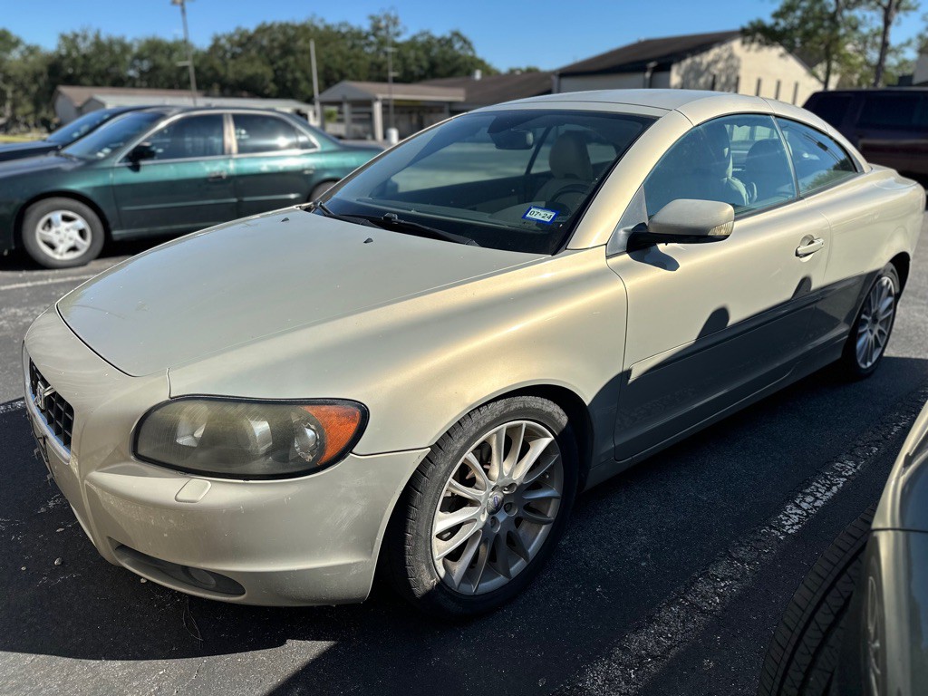 2007 Volvo C70 Image 1