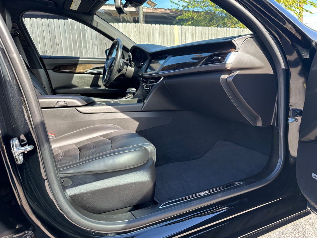 2018 Cadillac CT6 Image 7