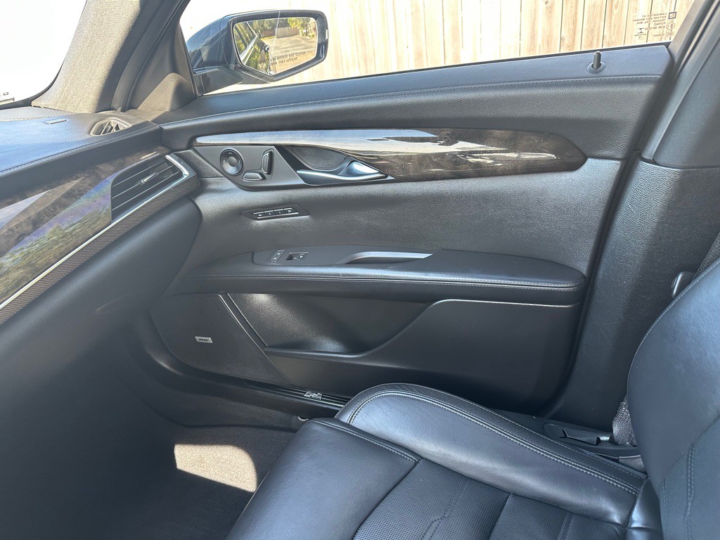 2018 Cadillac CT6 Image 13