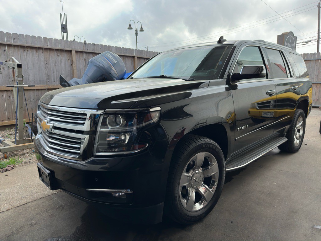 2015 Chevrolet Tahoe Image 1