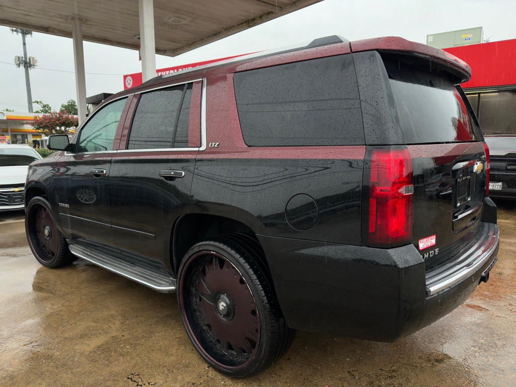 2015 Chevrolet Tahoe Image 4