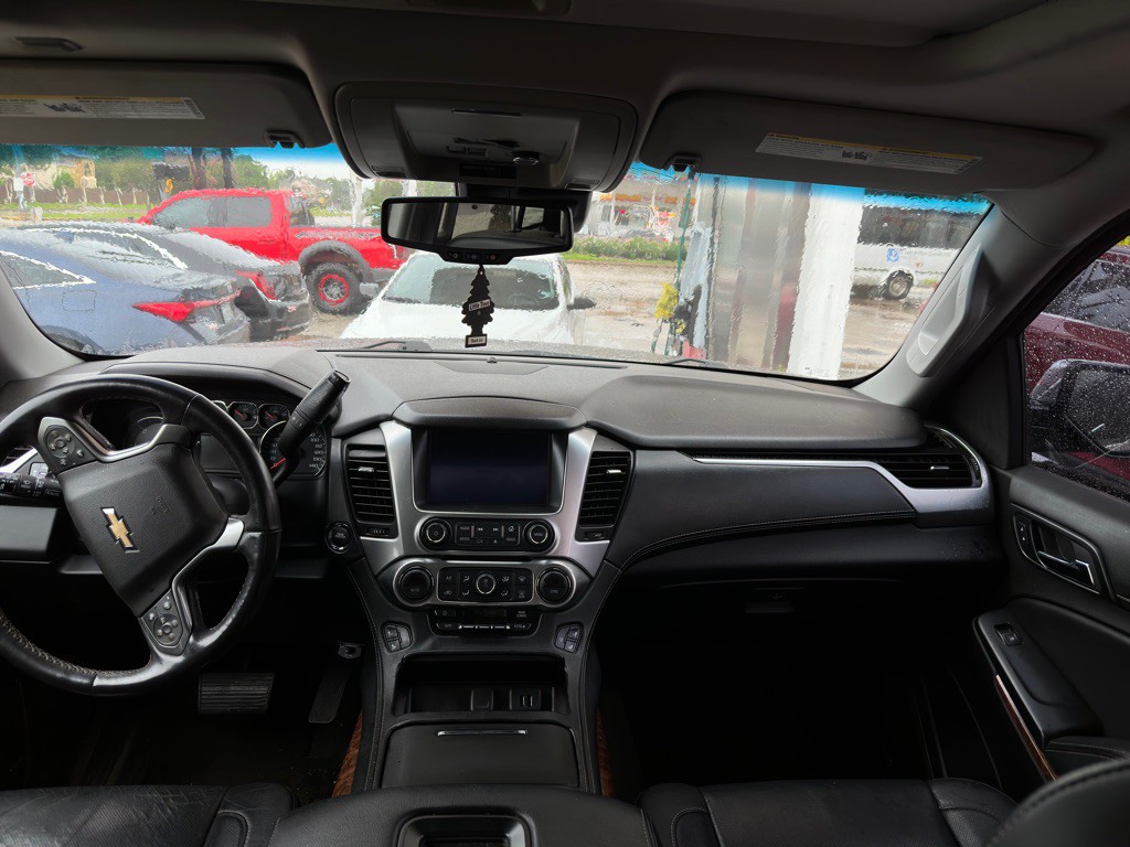 2015 Chevrolet Tahoe Image 6
