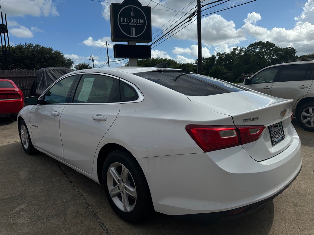 2019 Chevrolet Malibu Image 4