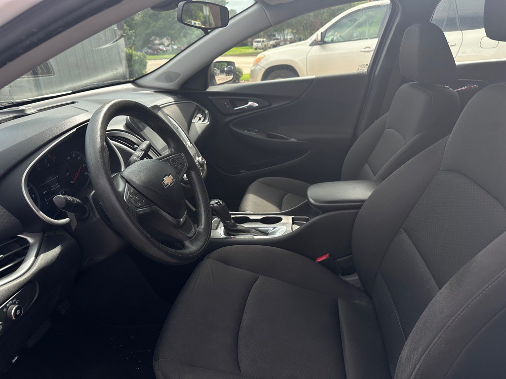 2019 Chevrolet Malibu Image 6