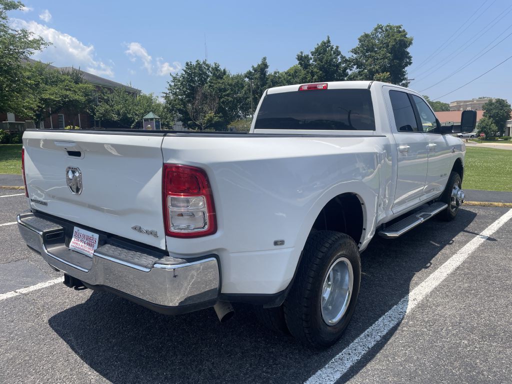 2021 RAM 3500 Image 7