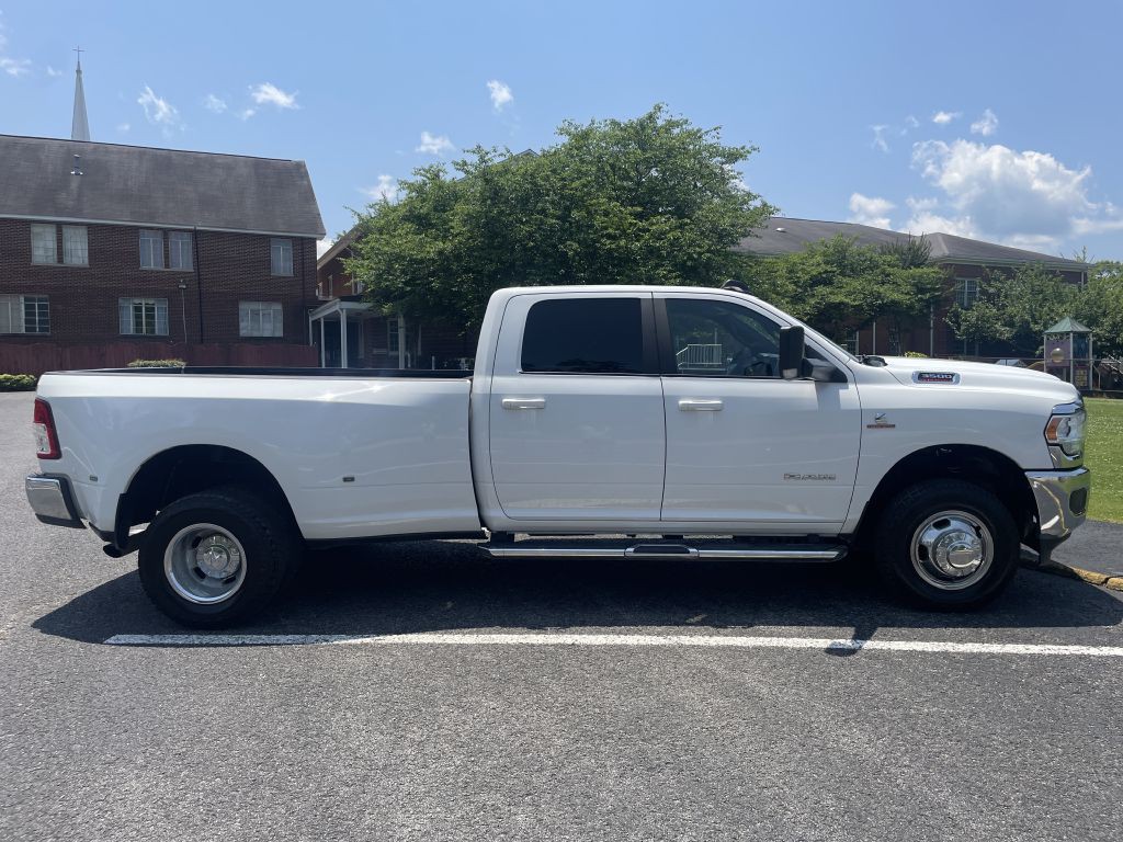 2021 RAM 3500 Image 8