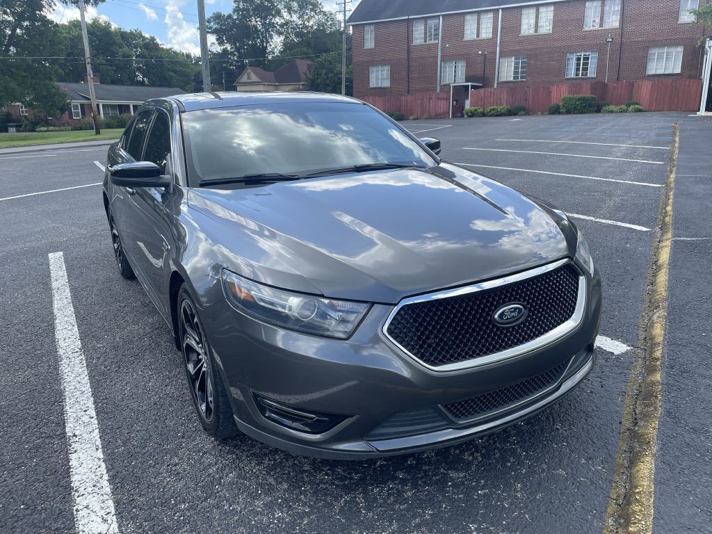 2015 Ford Taurus Image 1