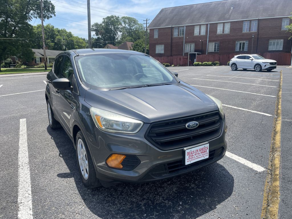 2017 Ford Escape Image 1