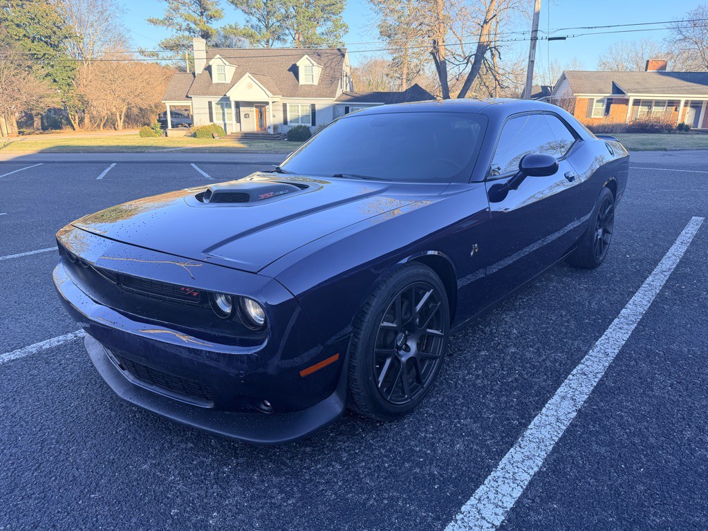 2016 Dodge Challenger Image 3
