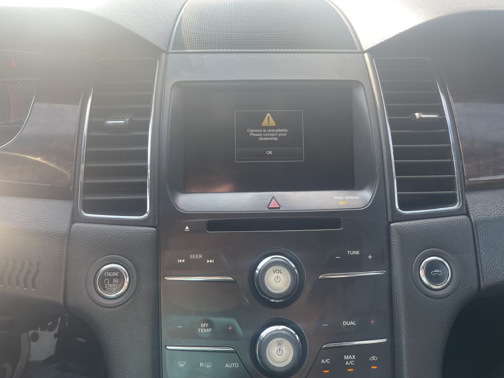2014 Ford Taurus Image 14