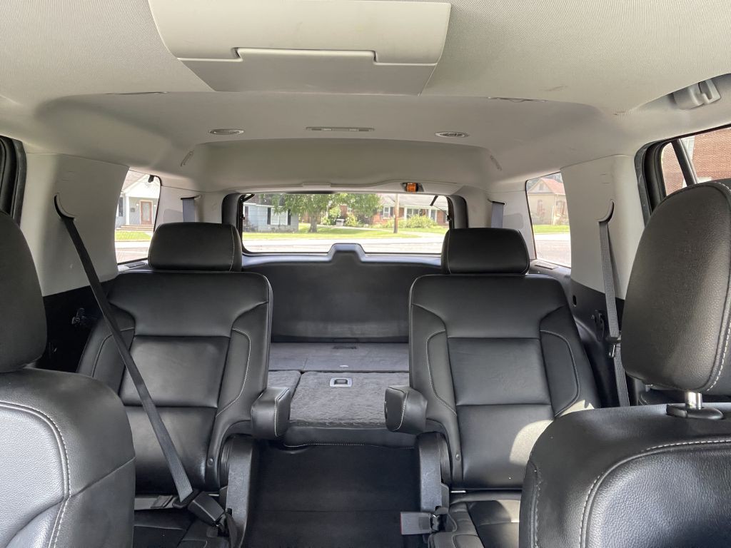 2019 Chevrolet Tahoe Image 16