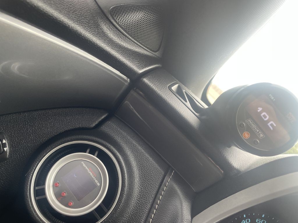 2015 Chevrolet Camaro Image 18