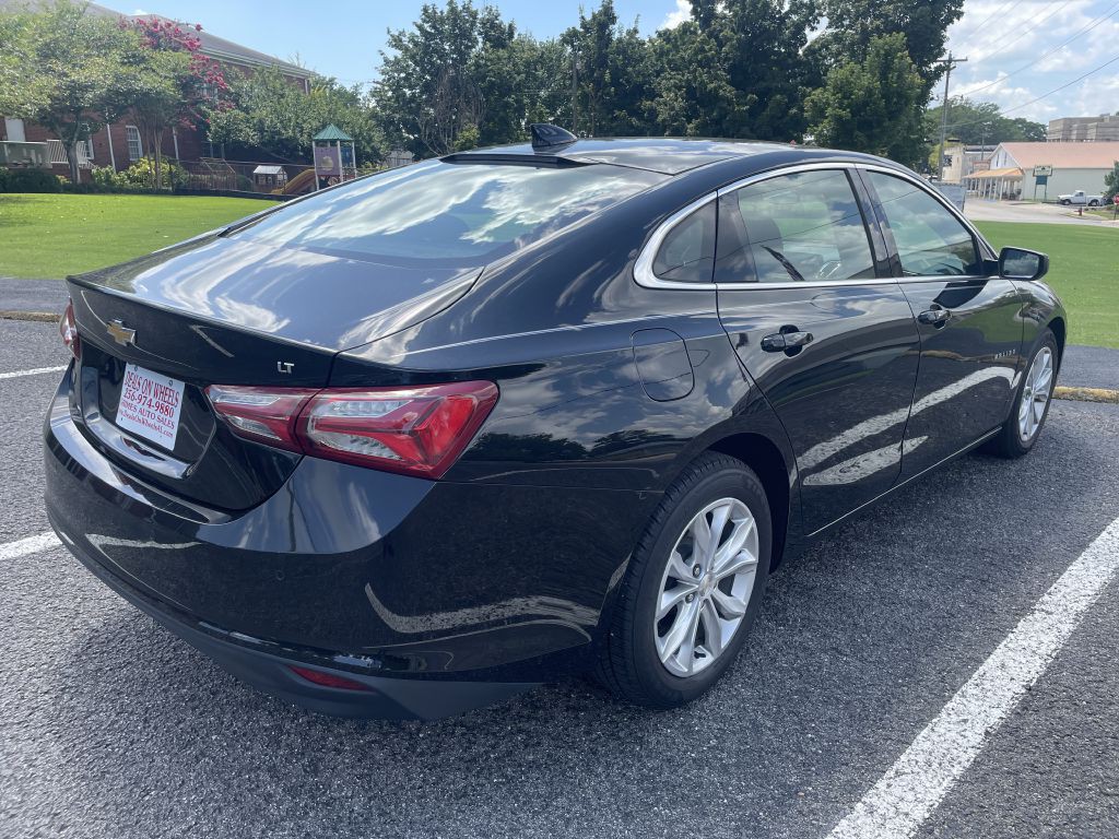 2021 Chevrolet Malibu Image 7