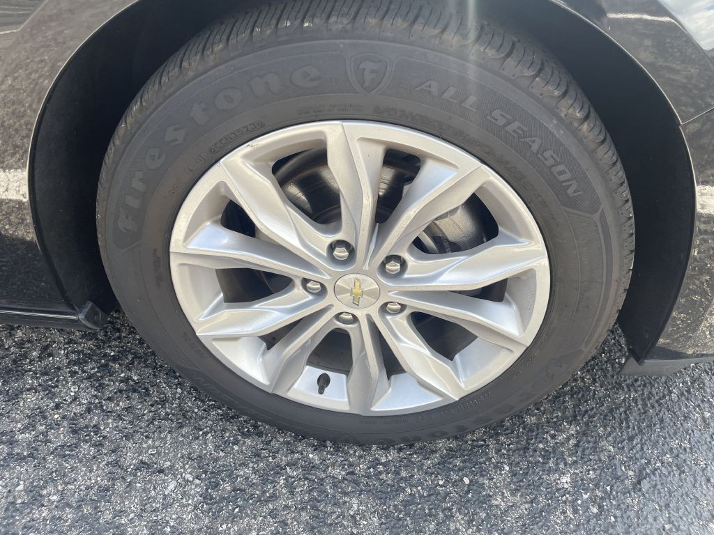2021 Chevrolet Malibu Image 9