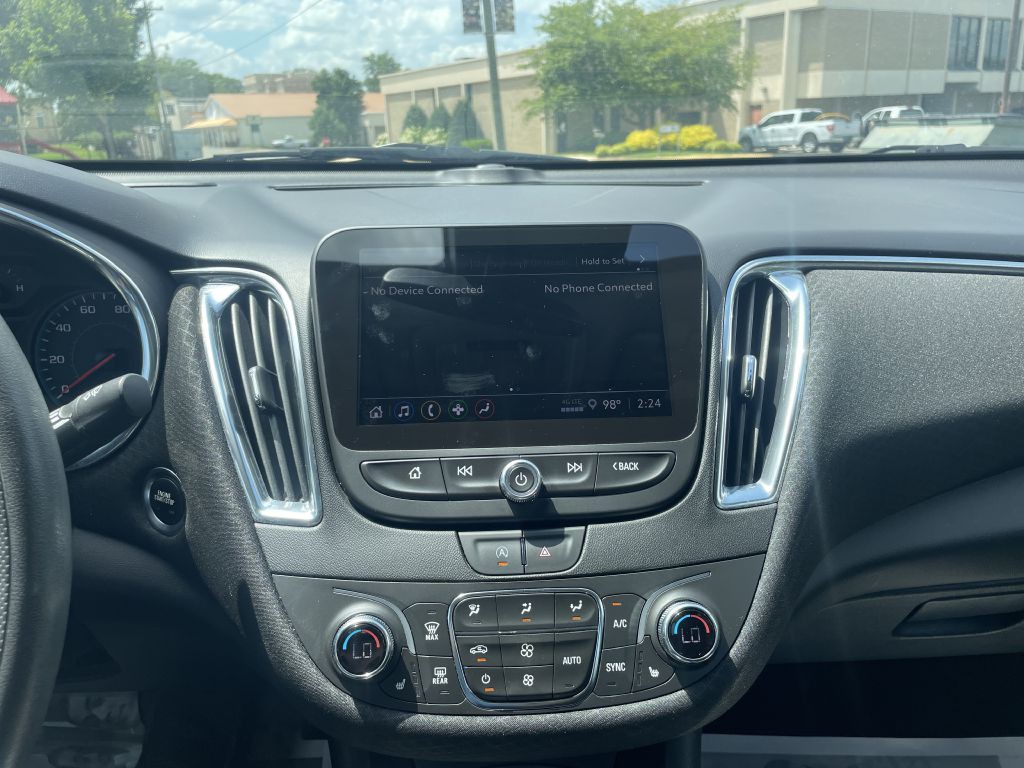 2021 Chevrolet Malibu Image 15