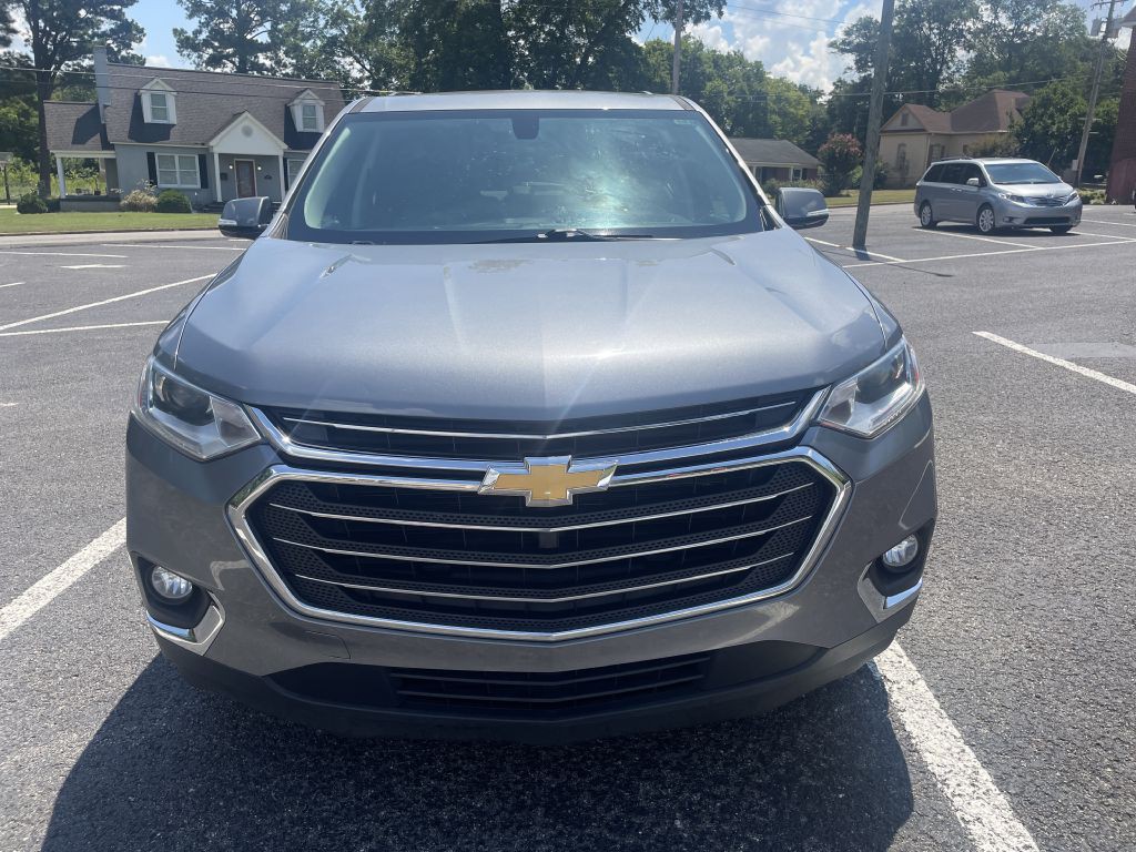 2018 Chevrolet Traverse Image 2
