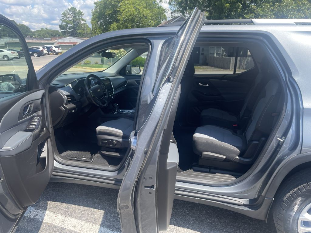2018 Chevrolet Traverse Image 12