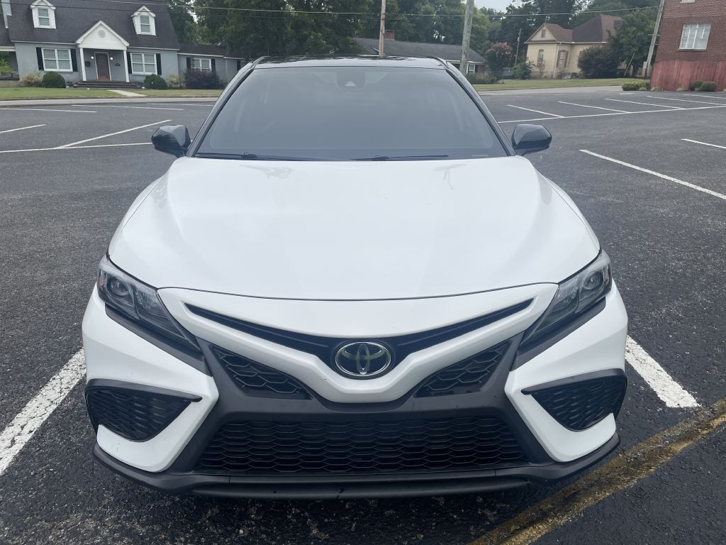 2021 Toyota Camry Image 2