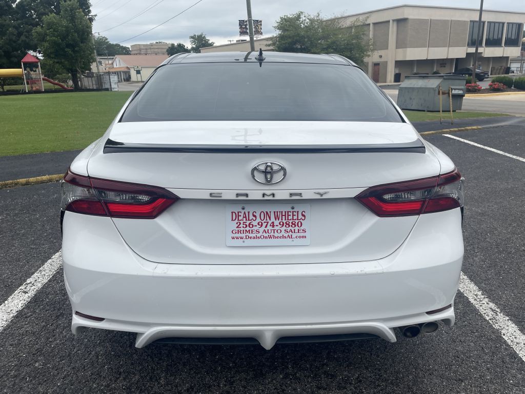 2021 Toyota Camry Image 6
