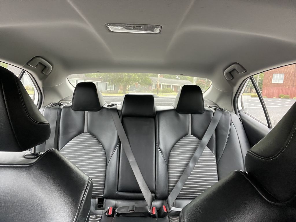 2021 Toyota Camry Image 16