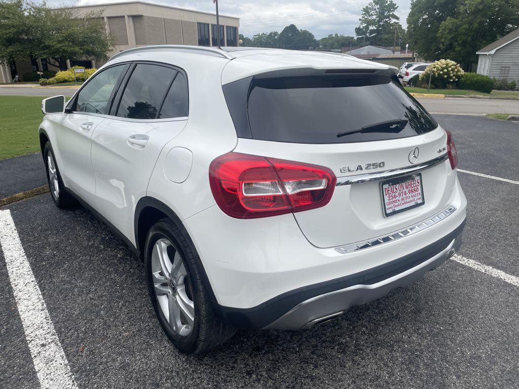 2019 Mercedes-Benz GLA-Class Image 5